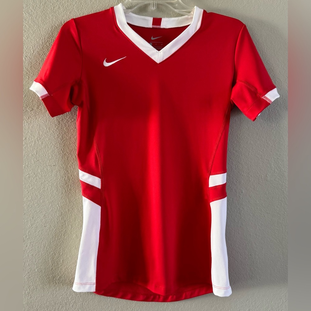 Nike Short Sleeve Women's Soccer Shirt Size Small Red & White